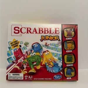 Hasbro Gaming - Scrabble Junior Table Top Crossword Game - New & Sealed!